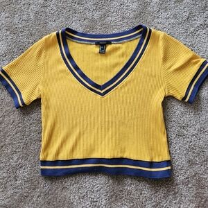 Forever 21 Yellow and Blue Short Sleeve Tee